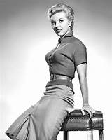 Bullet Bras Were All The Rage In The 1940s And 1950s, And ...