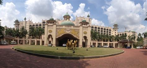 Palace emissaries arrive in KL for GPH-MILF talks