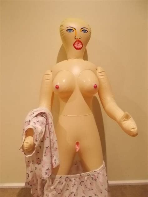MILF love doll takes off her pajamas Â« Fetish Porn Pic